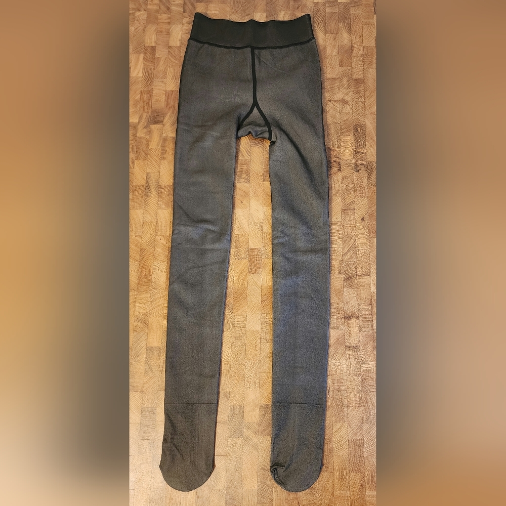 🍂🍁❄️Heavy, lined, footed tights, black no size, see measurements new w/o tags.